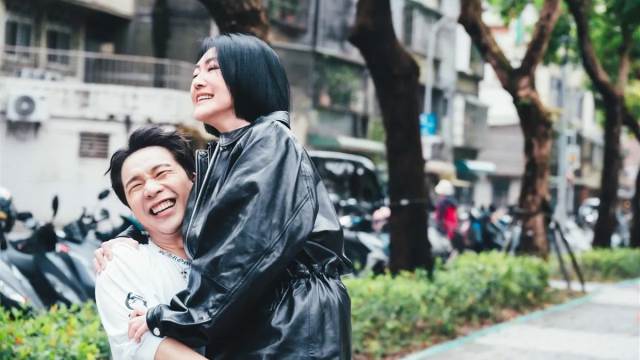 小S回歸《小姐不熙娣》首播收視開紅盤飆0.73，有線頻道收視第一！